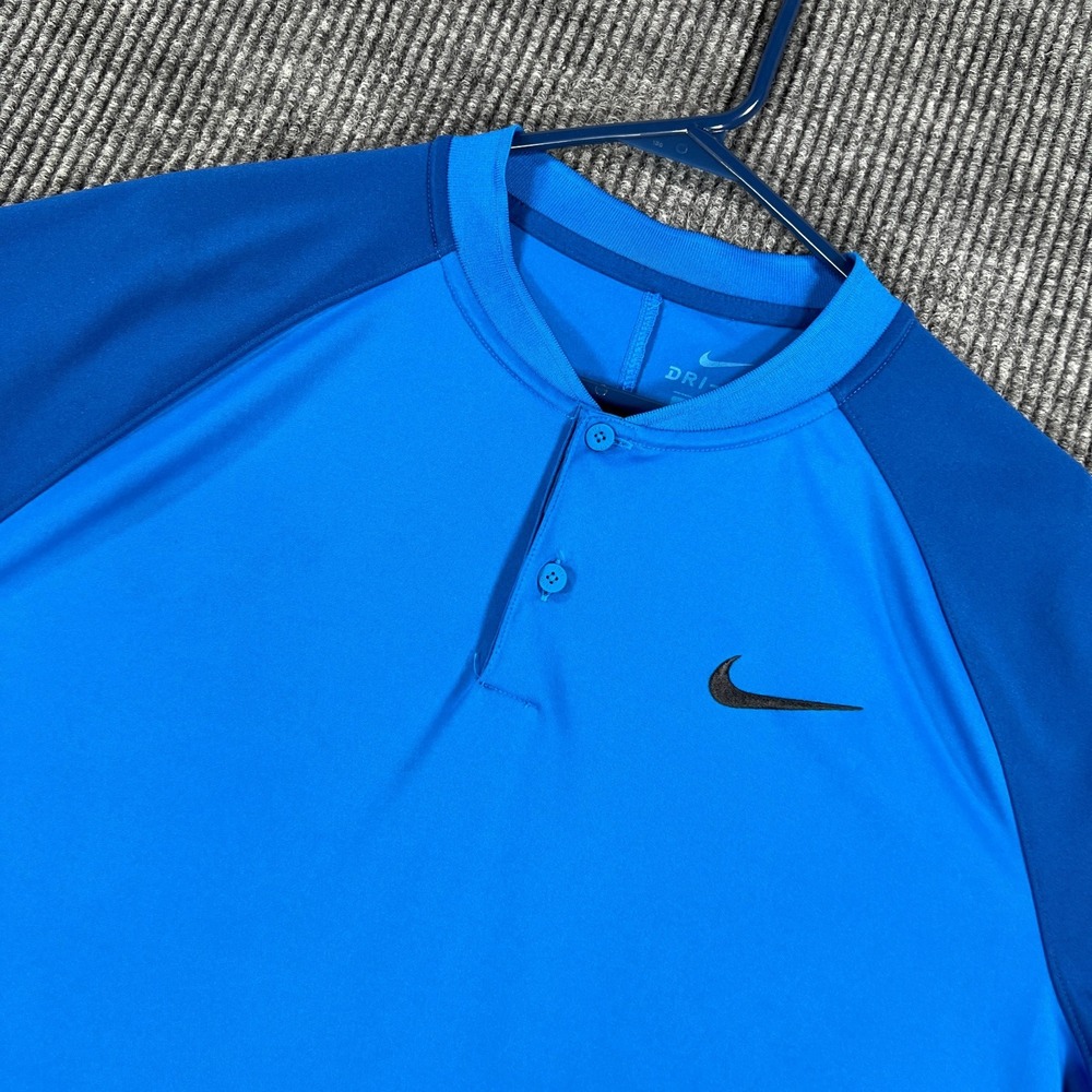 Nike Dri Fit T Shirt Mens Large Blue Henley Short Sleeve Athletic Training Sport
